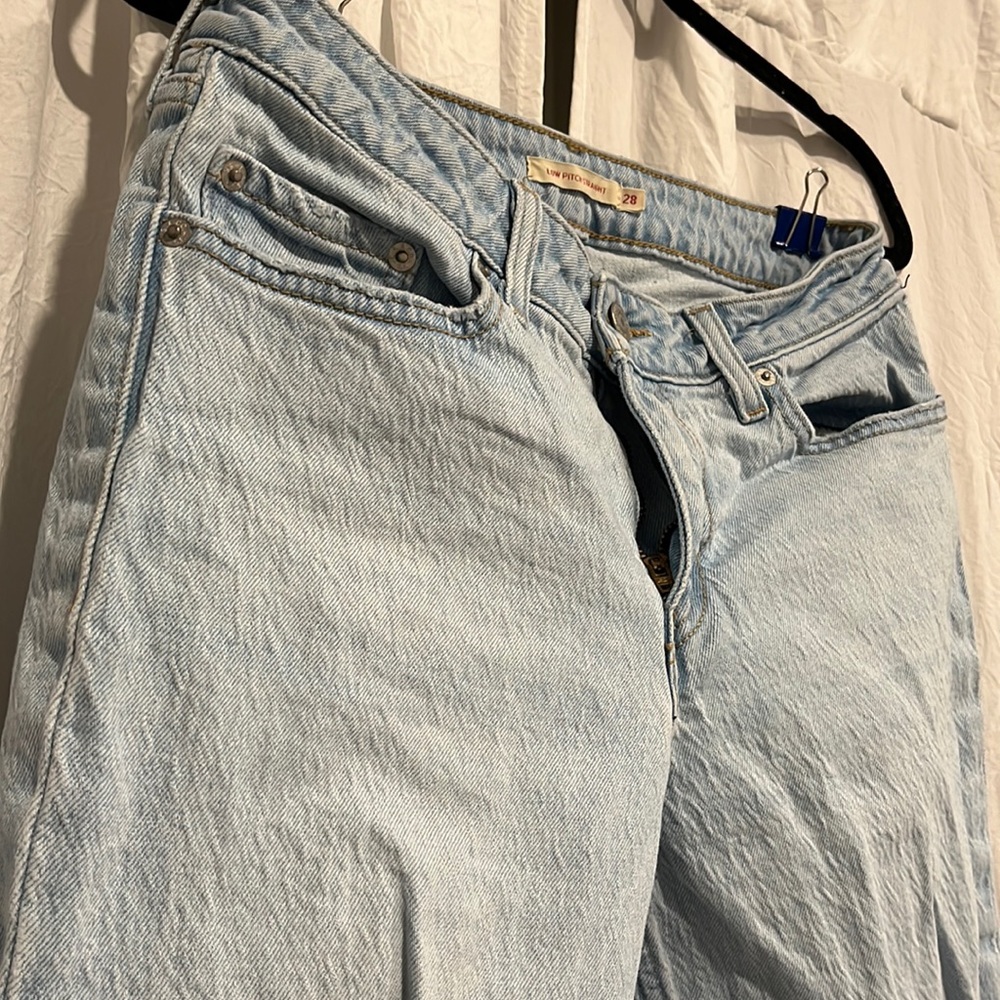 Jeans - Picture 2 of 4